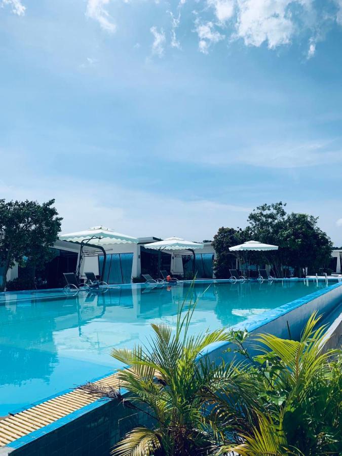 Bounty Boutique Hotel Ко Ронг Санлоем Екстериор снимка